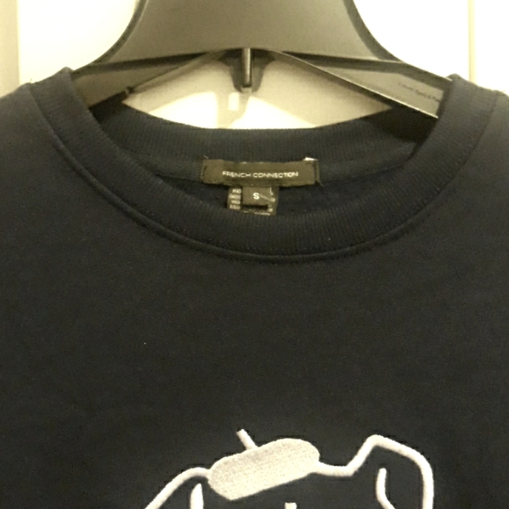 French Connection Fleece Sweatshirt Bulldog Embroidered Crewneck Sweater - Picture 6 of 15